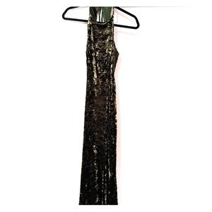 Olive Velvet Long Dress Open-back